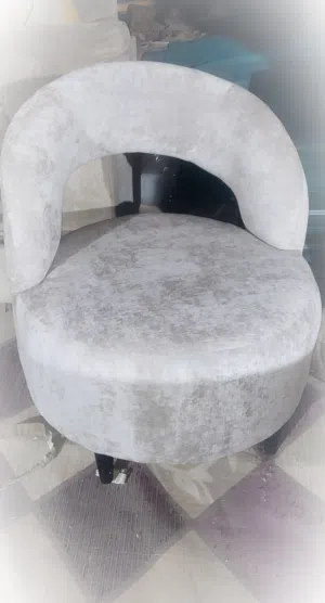 round chair