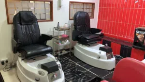 Ladies Beauty Salon for Sale – Prime Location Fully Equipped & Ready to Operate