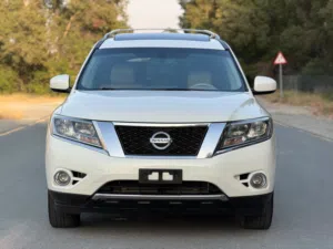 Nissan Pathfinder 2013 Full Option Panoramic roof