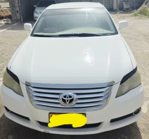 Used Toyota Avalon in Al Dhahirah