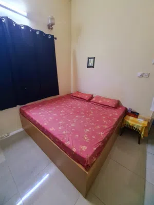 King sized box bed