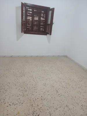 منزل دورين للبيع (( مكتب ليبيا للعقارات  ))