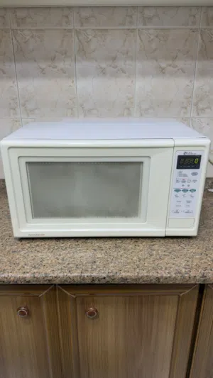 مايكرويف دايو بحالة ممتازة