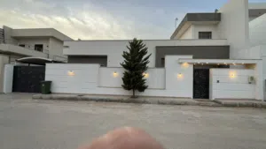 منزل ارضي للبيع