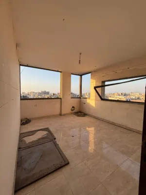 ‏٣ غرف نوم ‏.‏ حمّامين ‏.‏ 100 م٢‏4