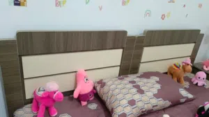 سرير اطفال عدد 2 بحالة جديده