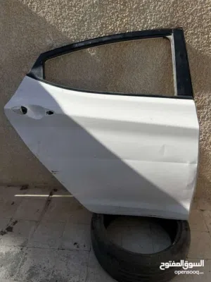 باب هونداي لنترا متع دار وزواق دار