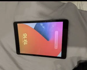 iPad 9 used 64gb
