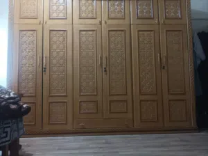 دولاب ملابس خشب سويدي