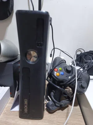 اكس بوكس 360 للبيع نضيف