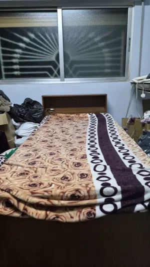 تخت مفرد مستعمل بحاله الوكاله