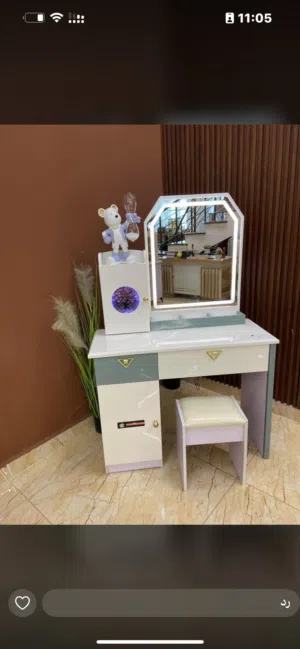 ميز تواليت صبغ انارة