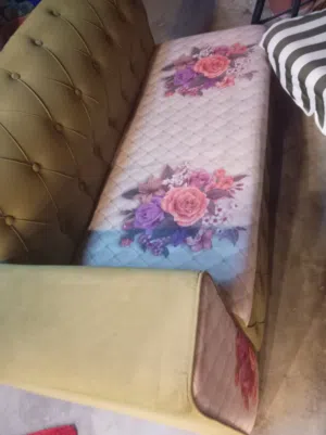 كنب للبيع بحالة جيدة جدا