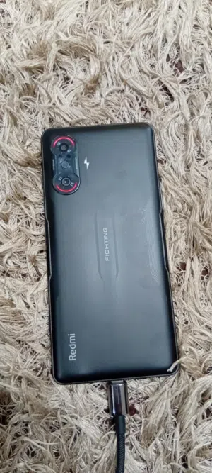 موبايل ريدمي K40 قيمنق