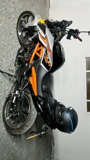دراجة KTM duke 200cc موديل 2025