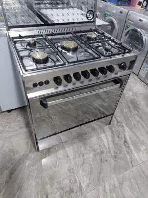 غازات يونفيرسال ايطالي