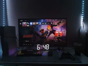 شاشه LG حجم 32 بوصه 60 هرتز صنعت بكوريا نضيفه جدا وممتازه للاستعمال اليومي والالعاب