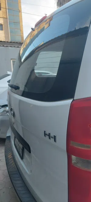 باص هونداي H1