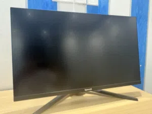 شاشه قويه 240HZ