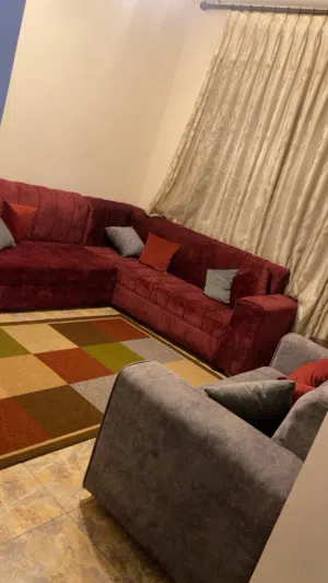 طقم كنب بحالة الوكالة