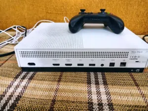 جهاز اكس بوكس ون اس نضافه فوق اقرء الوصف