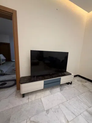 شاشه جديده ما مستعمله هواي