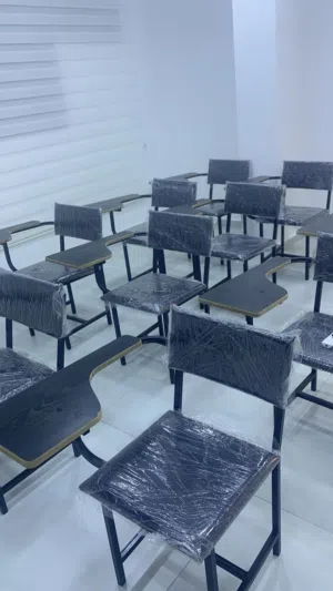 كراسي محاضرات و دروج مدرسية و الواح وايت بورد