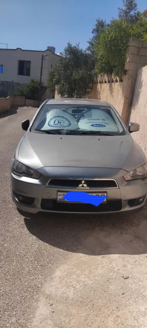 ميتسوبيشي.