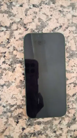 Apple iPhone 13 128 GB in Al Batinah