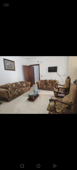 طقم كنب 7 مقاعد للبيع