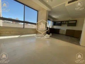 شقة / مميزة / للايجار / دوبلكس / طابق ثالث مع رووف / 4 نوم / خلدا