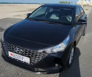 Hyundai Accent 2023 1.6 Bahrain Agent Mid