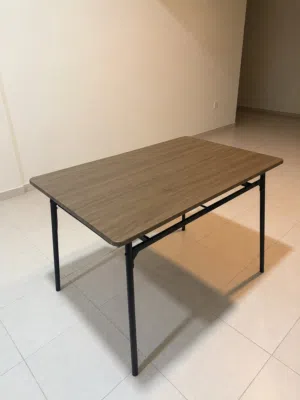 Dining table- 4 seater