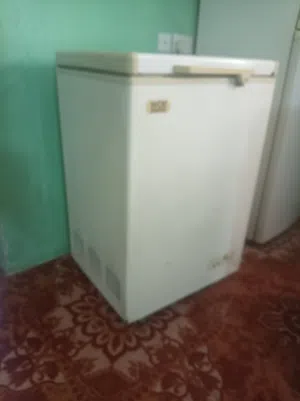 ديب فريزر ( مجمد ) بحالة ممتازة جدا