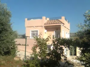 2 Bedrooms Farms for Sale in Salt Al Subeihi