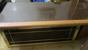 طاولة مكتبية للبيع ف حاله جيده