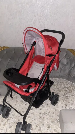 � عربة أطفال (Stroller) للبيع