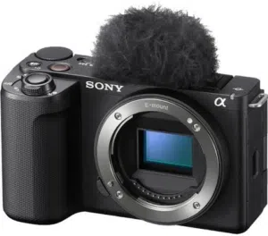 Sony ZEV-10ii + F1.4 15mm lens + DJI RS4 Mini