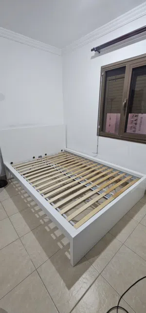 IKEA MALM bed +slats 140x200