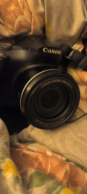 Canon SX40 HS 35x SUPER ZOOM Camera – Excellent Condition