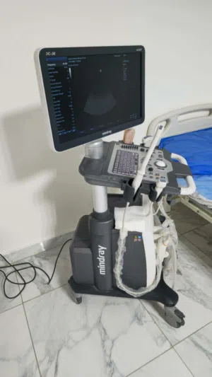 فرصة ذهبية لفتح عيادة – سونار DC-30 بحالة ممتازة