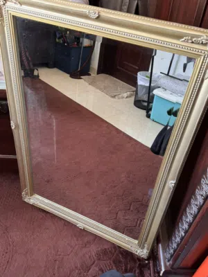 Room mirror