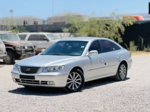 Hyundai . Azera . 2009 . New4