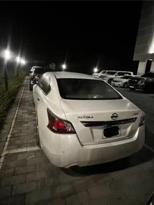 Nissan Altima 3.5 SL 2014