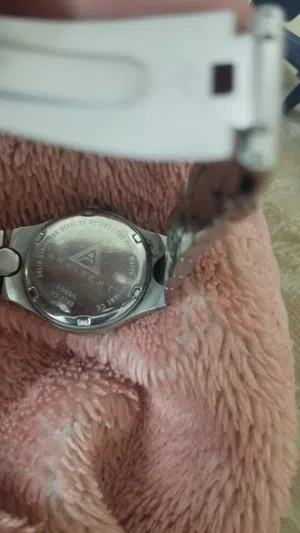 ساعه جميله جدا