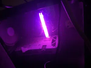 بي سي للبيع معى جميع اغراضه