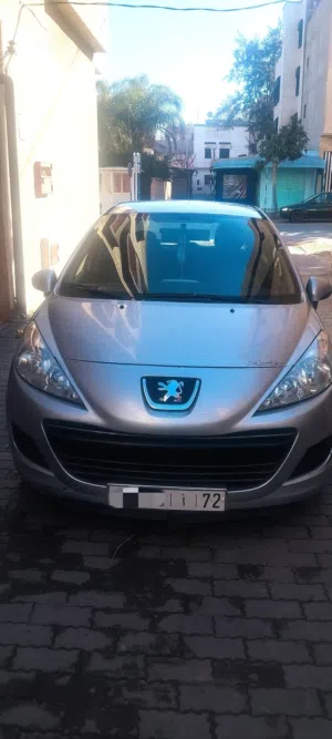 Peugeot . 207 . 2010 . Used0