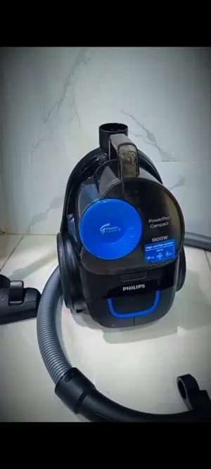 +1 هذه المكنسة الكهربائية هي Philips PowerPro Compact (موديل FC9350).  القوة: تعمل بمحرك قوي بقدرة 1