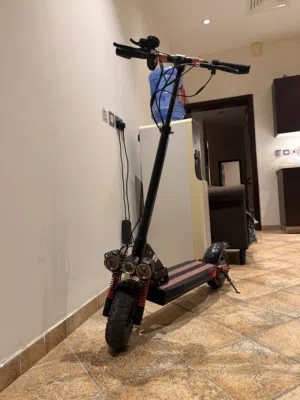 Dual Battery Electric Scooter – Fast Long Range Heavy Duty (Excellent Condition)