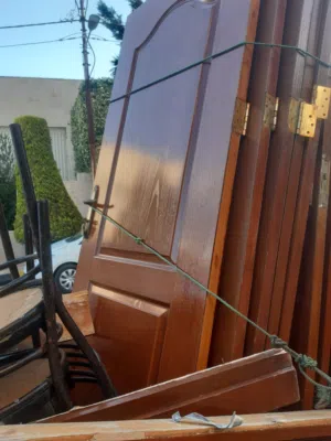 شراء جميع انواع الابواب الخشبيه بأسعار مناسبة للجميع من جميع المحافظات